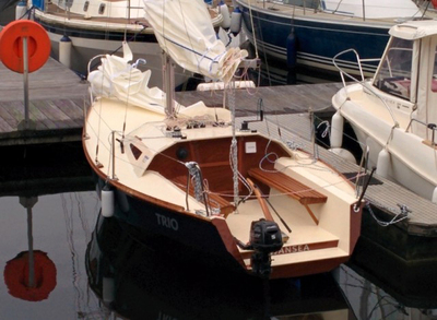 waarschip-21-achteraanzicht waarschip-21-achteraanzicht